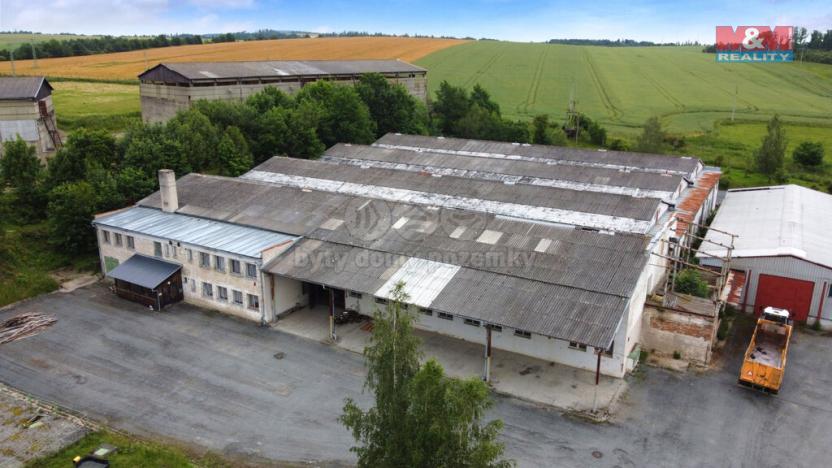 Prodej zemědělského objektu, Horní Loděnice, 1200 m2