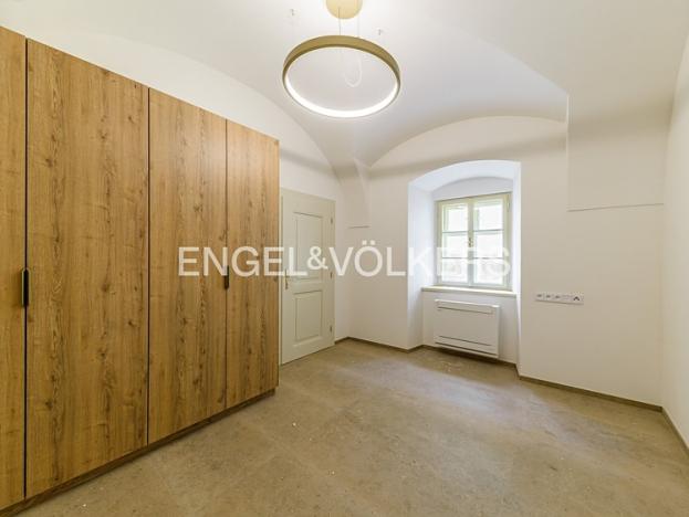 Pronájem bytu 2+kk, Praha - Malá Strana, Nosticova, 50 m2