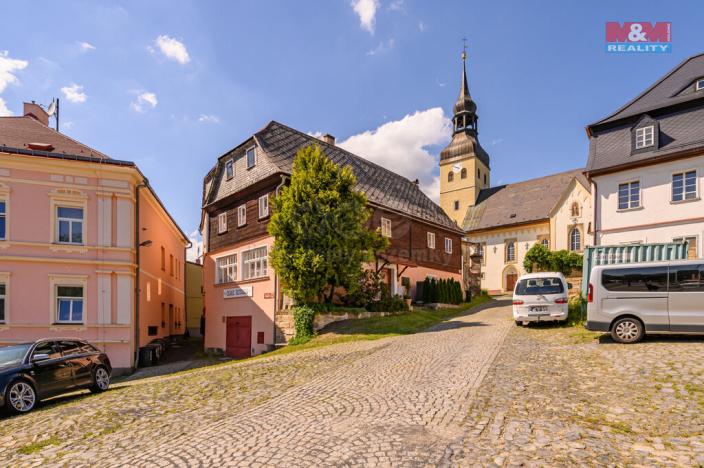 Prodej rodinného domu, Chřibská, 210 m2