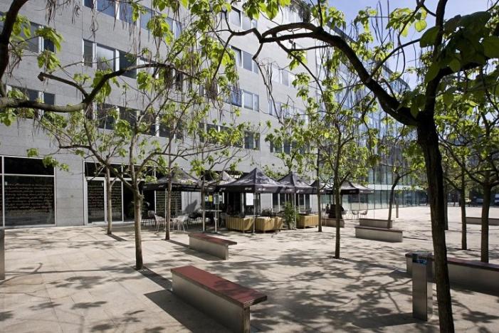 Pronájem kanceláře, Praha - Smíchov, Plzeňská, 1180 m2