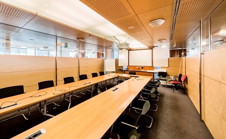 Pronájem kanceláře, Praha - Krč, Olbrachtova, 227 m2