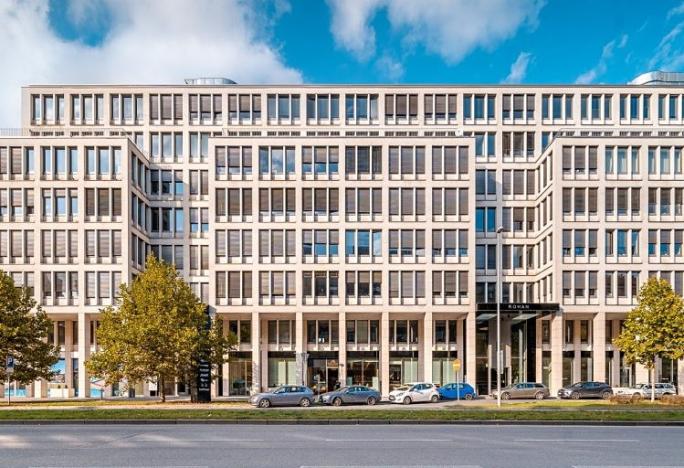 Pronájem kanceláře, Praha - Karlín, Rohanské nábřeží, 370 m2