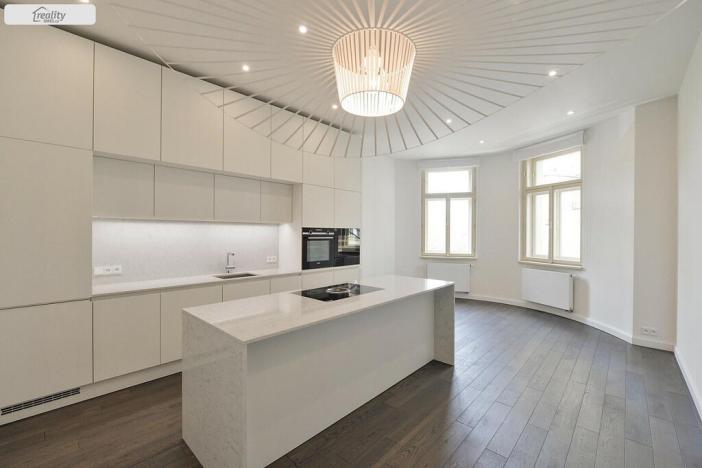 Pronájem bytu 4+kk, Praha - Vinohrady, Laubova, 135 m2