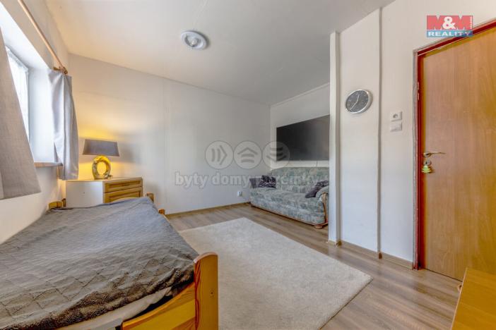 Prodej obchodního prostoru, Benešov nad Ploučnicí, Sídliště, 70 m2