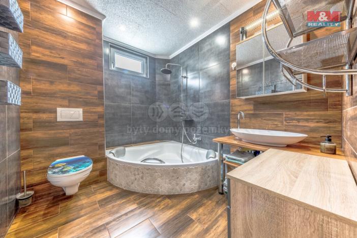 Prodej obchodního prostoru, Benešov nad Ploučnicí, Sídliště, 70 m2