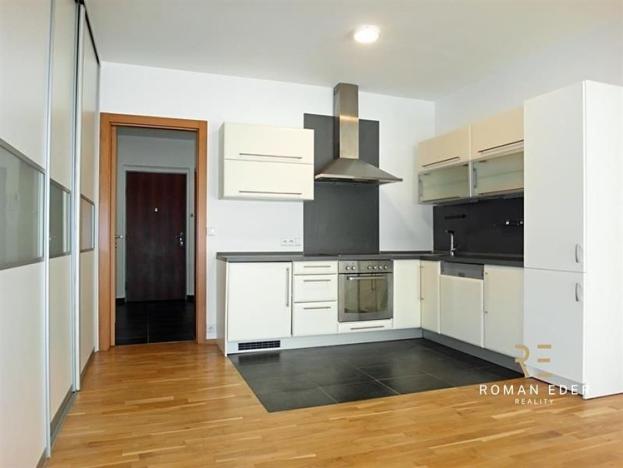 Pronájem bytu 2+kk, Praha - Veleslavín, Na okraji, 55 m2