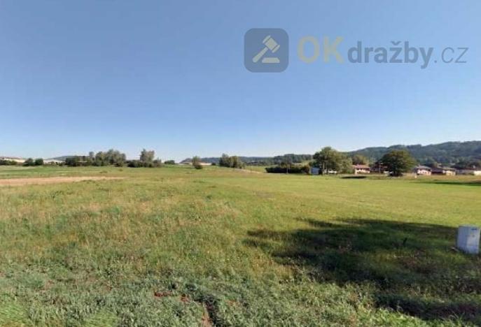 Dražba pozemku pro komerční výstavbu, Štíty, Školní, 1159 m2