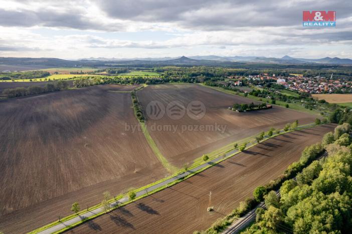 Prodej pozemku pro bydlení, Budyně nad Ohří - Vrbka, 2067 m2