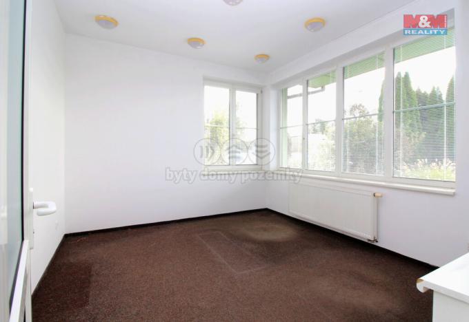 Prodej kanceláře, Hradec Králové - Slezské Předměstí, Vážní, 290 m2