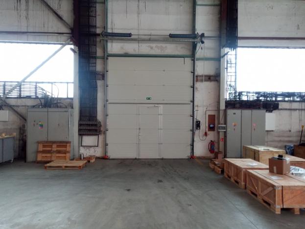 Pronájem skladu, Moravský Krumlov, U Nádraží, 2000 m2