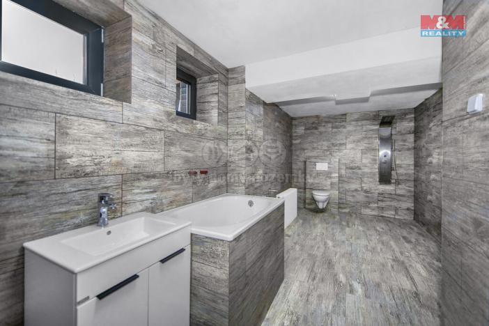 Pronájem rodinného domu, Tlučná, Ke Koupališti, 180 m2