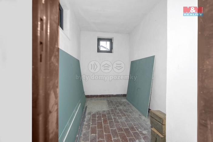 Pronájem rodinného domu, Tlučná, Ke Koupališti, 180 m2