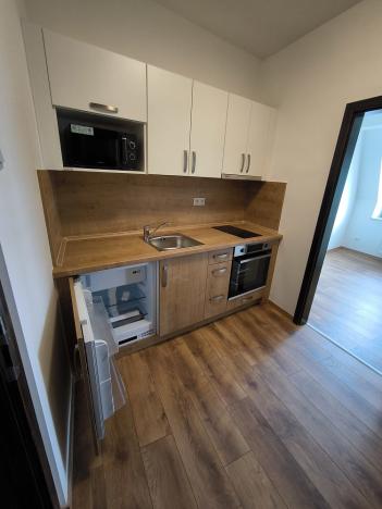 Prodej bytu 2+kk, Praha - Suchdol, Suchdolské náměstí, 42 m2