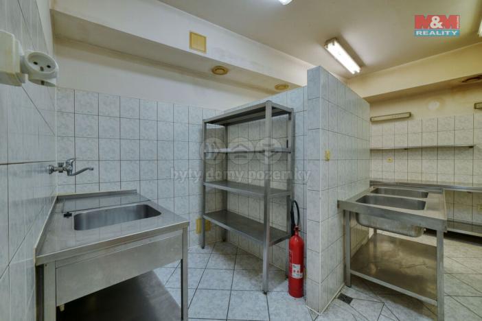 Prodej obchodního prostoru, Kynšperk nad Ohří, Maxima Gorkého, 132 m2