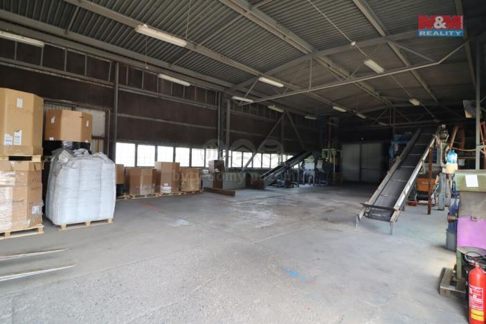 Prodej obchodního prostoru, Kadaň - Prunéřov, 2760 m2