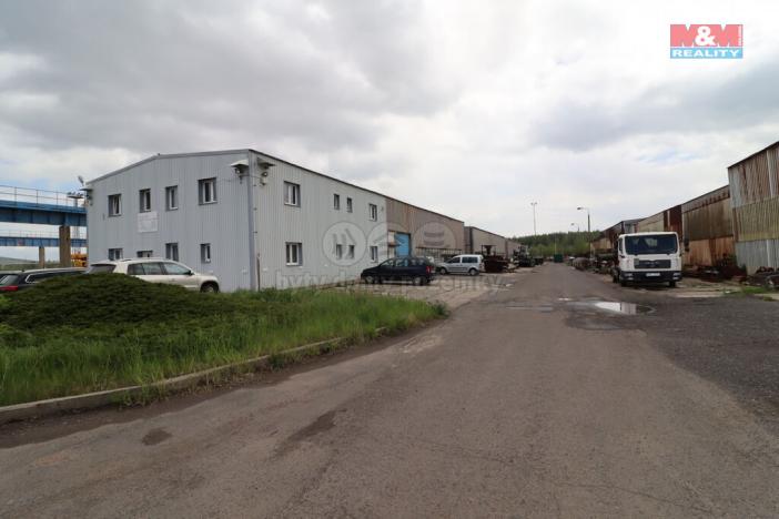 Prodej obchodního prostoru, Kadaň - Prunéřov, 2760 m2