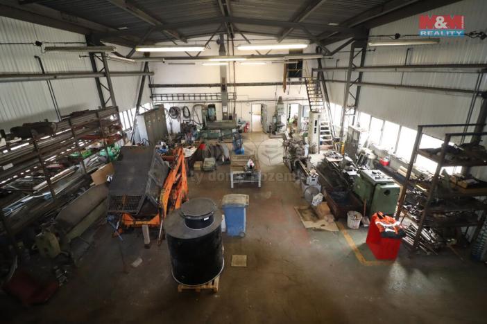 Prodej obchodního prostoru, Kadaň - Prunéřov, 2760 m2