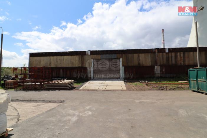 Prodej obchodního prostoru, Kadaň - Prunéřov, 2760 m2