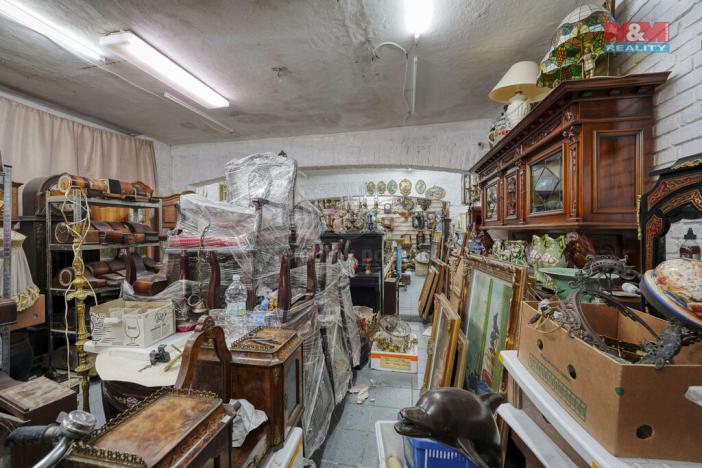 Prodej obchodního prostoru, Plzeň - Jižní Předměstí, Kardinála Berana, 157 m2