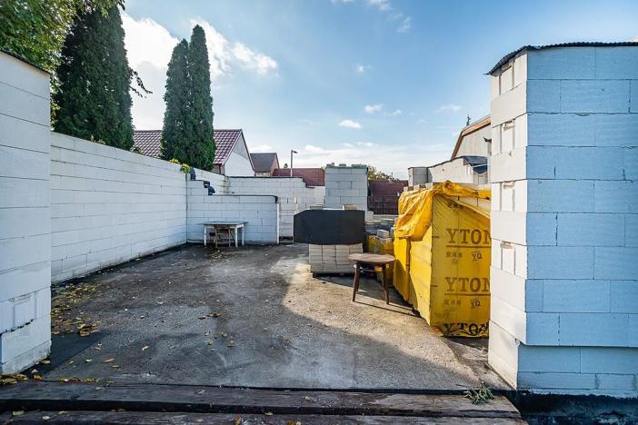 Prodej rodinného domu, Mochov, 324 m2