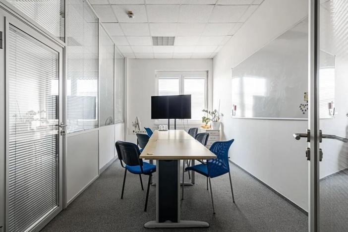 Pronájem kanceláře, Praha - Stodůlky, Jeremiášova, 1000 m2