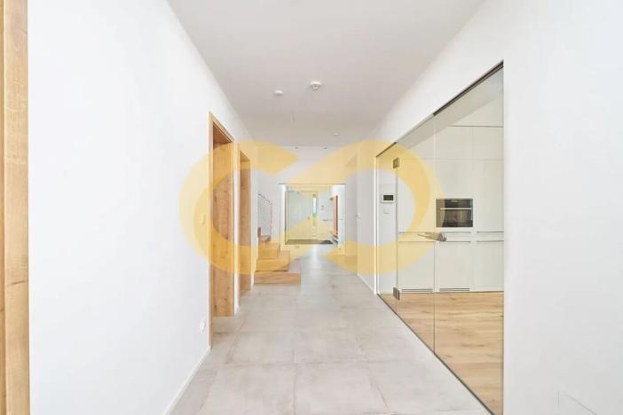 Prodej rodinného domu, Vrchlabí, Pražská, 401 m2