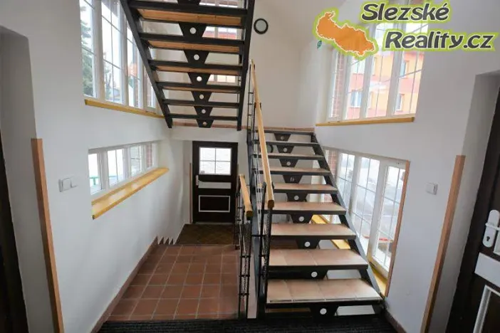 Prodej restaurace, Ostrava, Slavníkovců, 150 m2