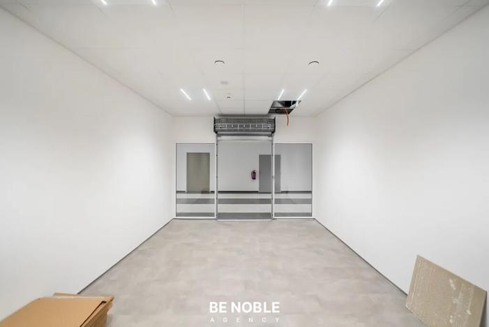 Pronájem obchodního prostoru, Benešov, Vnoučkova, 23 m2