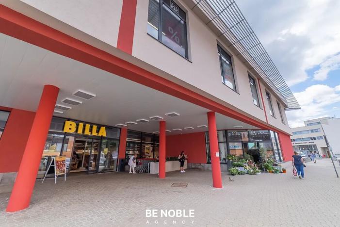 Pronájem obchodního prostoru, Benešov, Vnoučkova, 23 m2