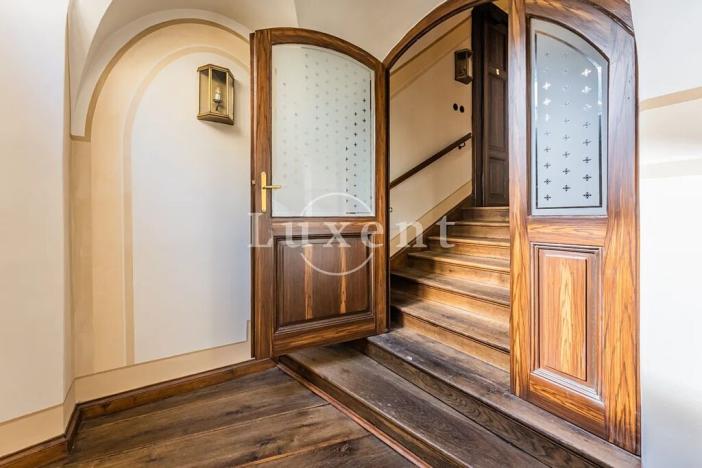 Prodej domu, Mirošov, náměstí Míru, 1364 m2