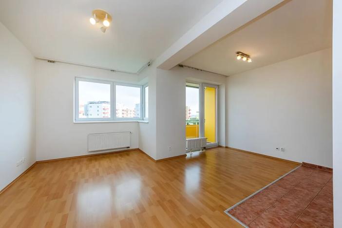 Prodej bytu 1+kk, Praha - Kyje, Sicherova, 33 m2