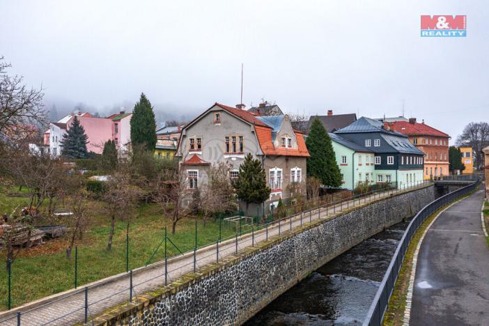 Prodej rodinného domu, Česká Kamenice, Komenského, 130 m2