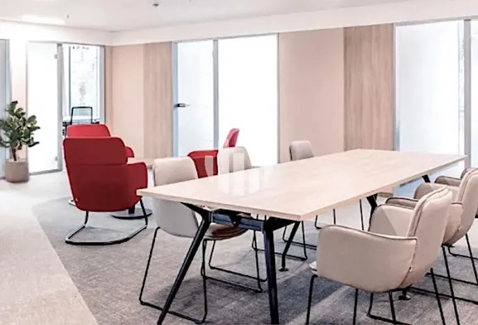 Pronájem kanceláře, Praha - Košíře, Vrchlického, 757 m2