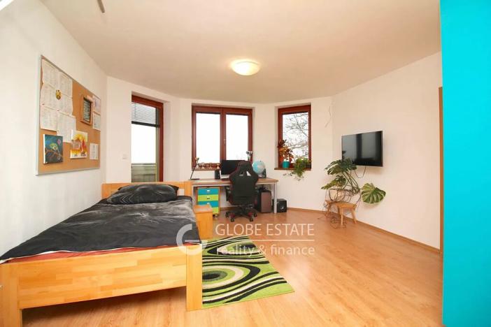 Prodej rodinného domu, Praha - Dolní Počernice, V padolině, 220 m2