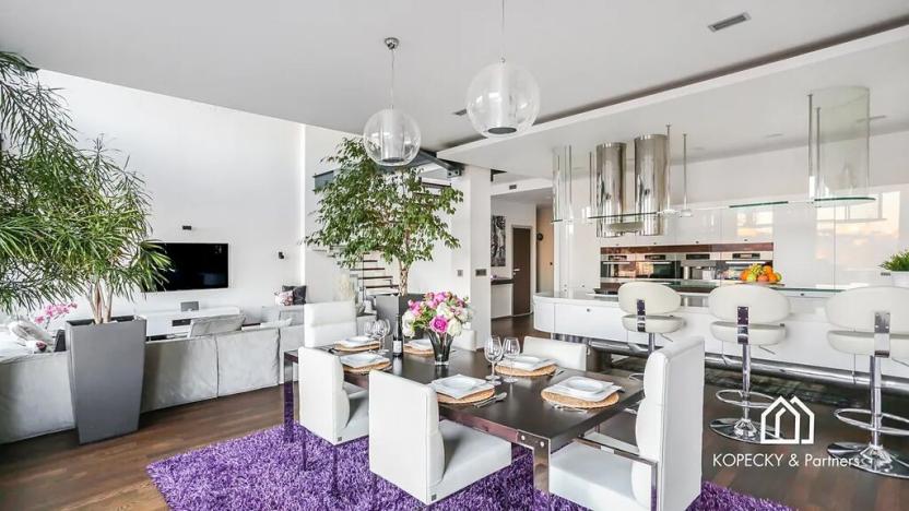 Prodej atypického bytu, Praha - Smíchov, Křížová, 428 m2