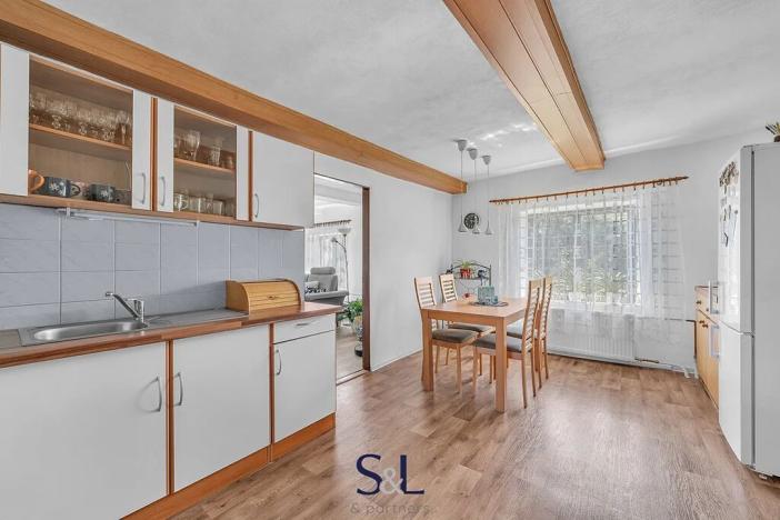 Prodej rodinného domu, Velenice, 350 m2