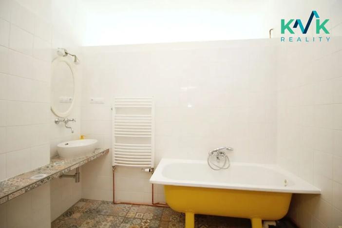 Prodej bytu 2+1, Karlovy Vary, Pod Jelením skokem, 54 m2