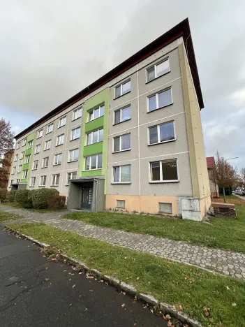 Prodej bytu 3+1, Vsetín, Těšíkov, 72 m2