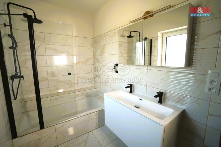 Prodej rodinného domu, Šumavské Hoštice, 180 m2