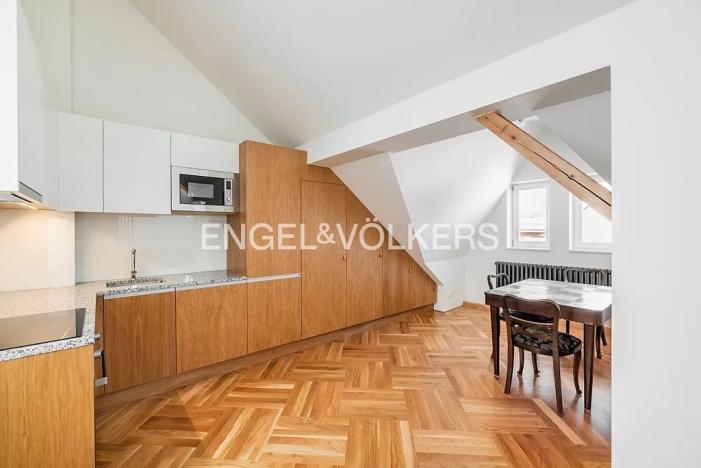 Pronájem bytu 2+kk, Praha - Josefov, Maiselova, 86 m2