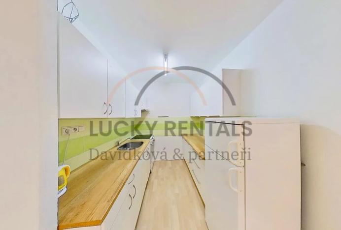 Pronájem bytu 2+kk, Praha - Bohnice, Dolákova, 44 m2