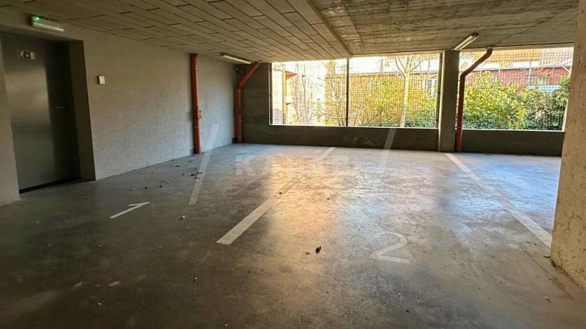 Prodej garážového stání, Brno, Kovářská, 14 m2