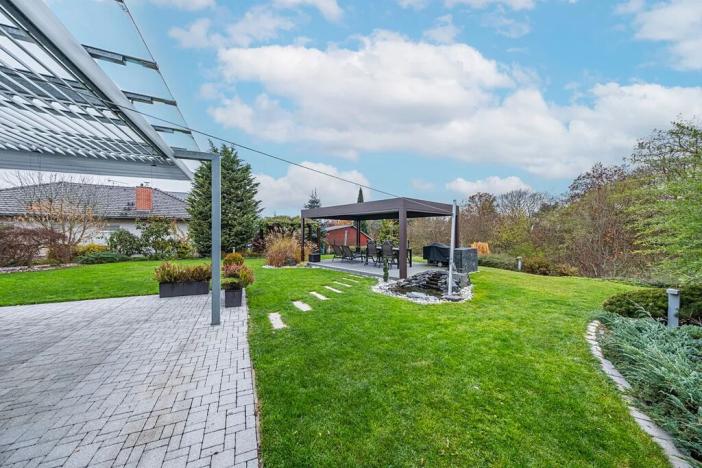 Prodej rodinného domu, Bradlec, Okružní, 149 m2