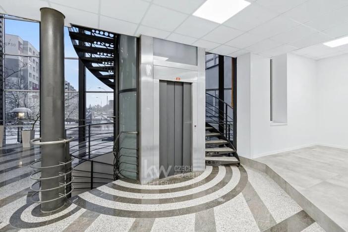 Pronájem obchodního prostoru, Tábor, Berlínská, 427 m2