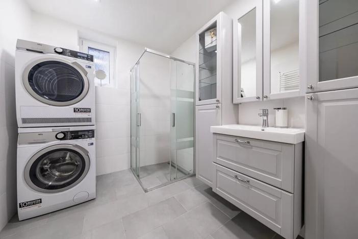 Prodej rodinného domu, Dobrovice, 250 m2