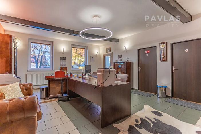 Prodej kanceláře, Ledenice, Náměstí, 195 m2