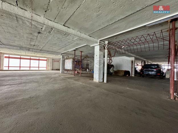 Prodej garážového stání, Praha - Střížkov, Lovosická, 18 m2