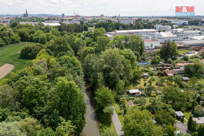 Prodej komerčního pozemku, Olomouc, Mrštíkovo nám., 1416 m2