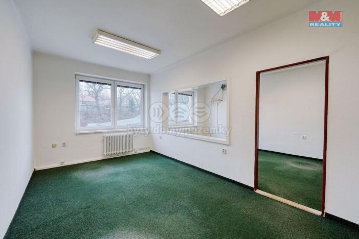 Pronájem kanceláře, Rokycany - Nové Město, Pivovarská, 1096 m2