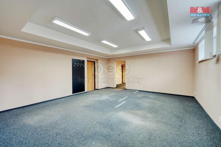 Pronájem kanceláře, Rokycany - Nové Město, Pivovarská, 1096 m2